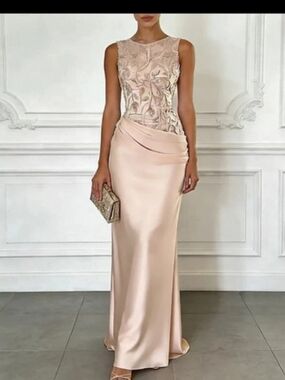 Fehaute Champagne Lace and Satin Evening Gown Pink Size 12 - New!